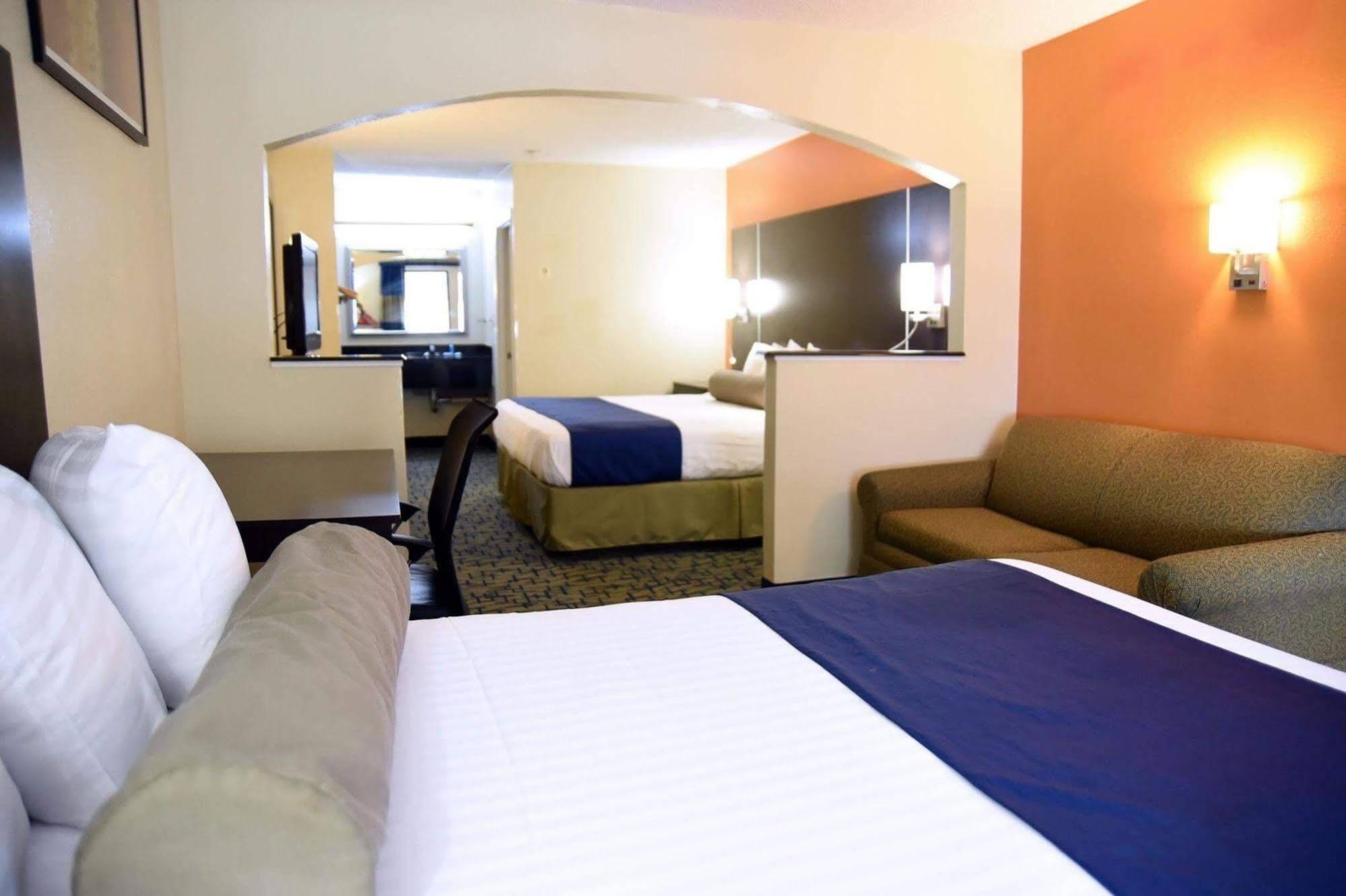 Surestay Hotel By Best Western Meridian Bagian luar foto