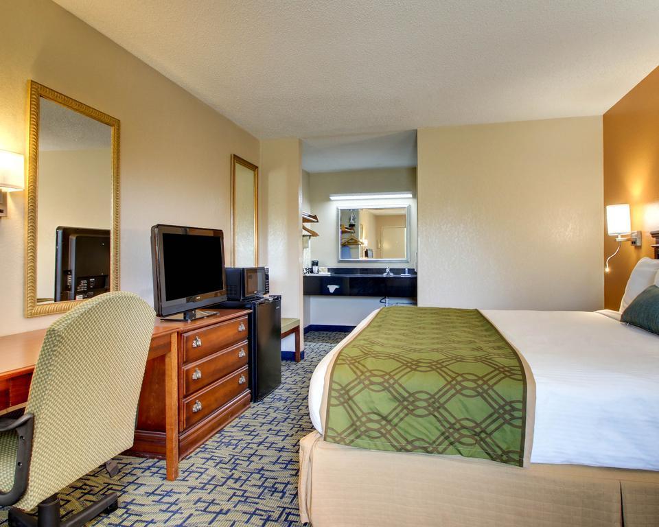Surestay Hotel By Best Western Meridian Bagian luar foto