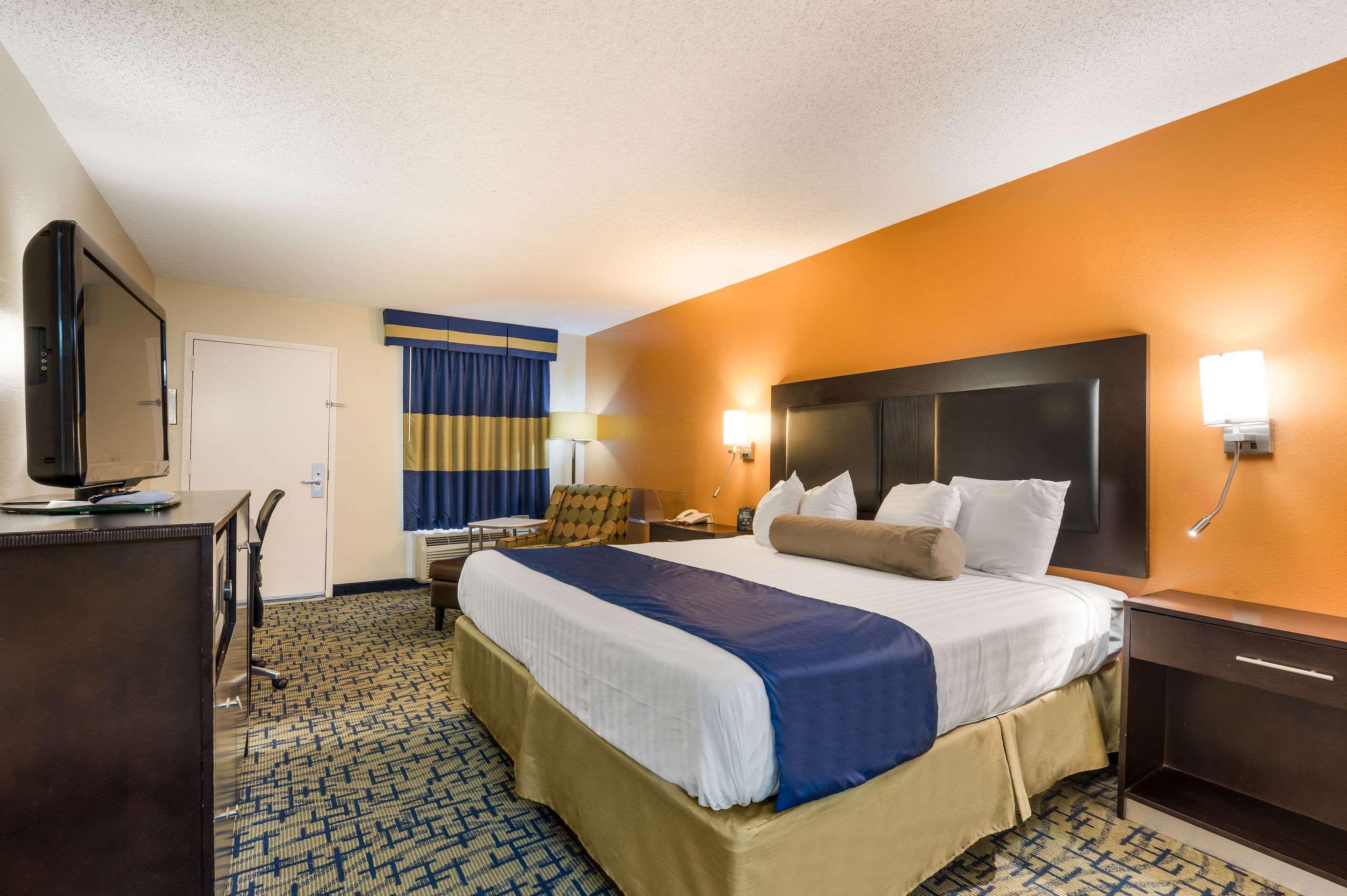 Surestay Hotel By Best Western Meridian Bagian luar foto