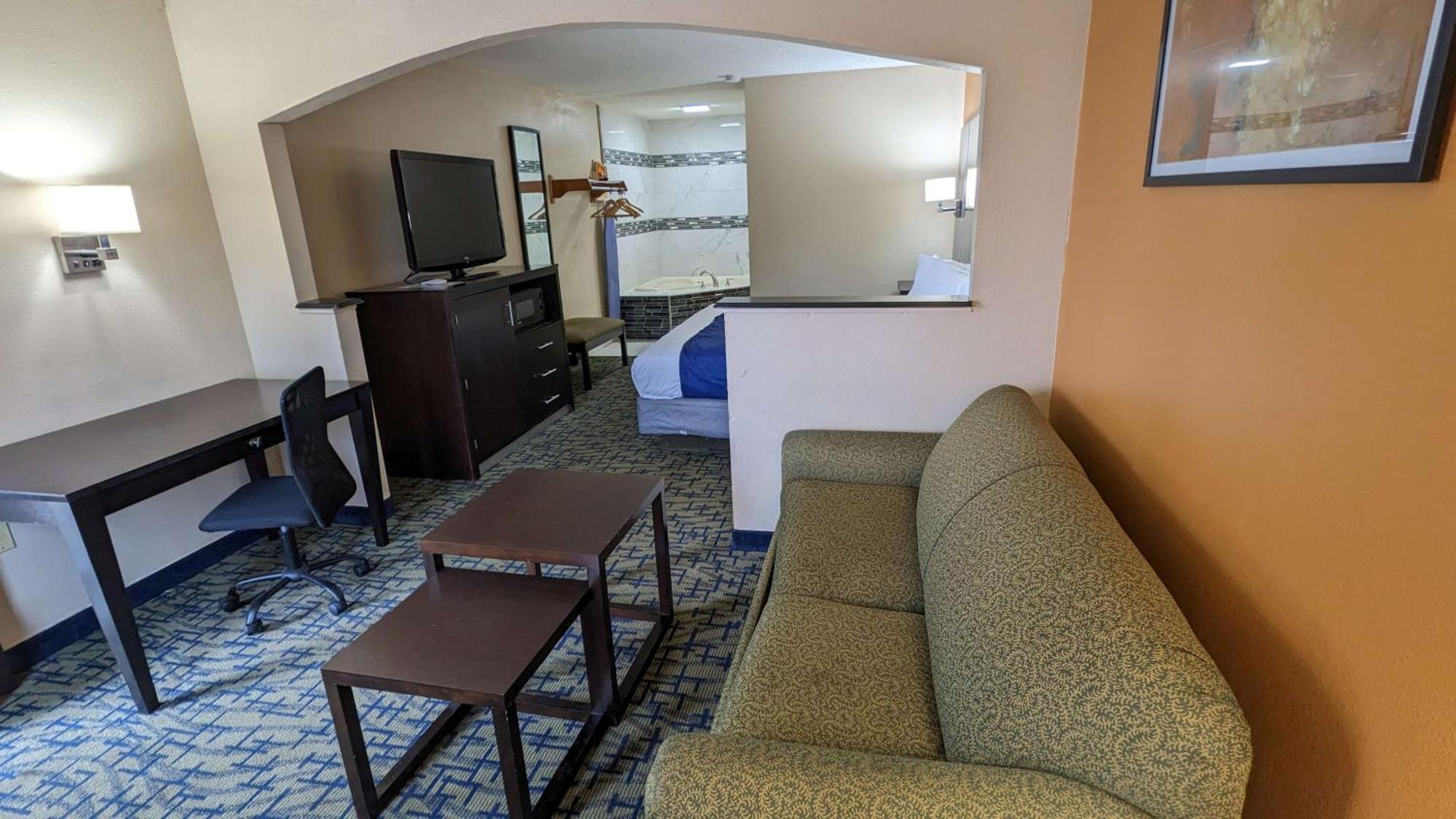 Surestay Hotel By Best Western Meridian Bagian luar foto